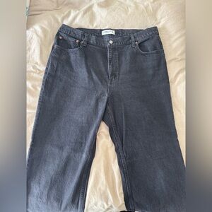 Abercrombie & Fitch Women’s 90’s Relaxed Jeans